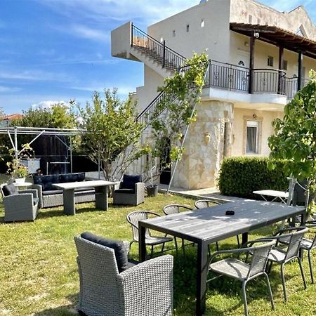 Villa Irina, Nea Potidea Kassandra Beach 외부 사진