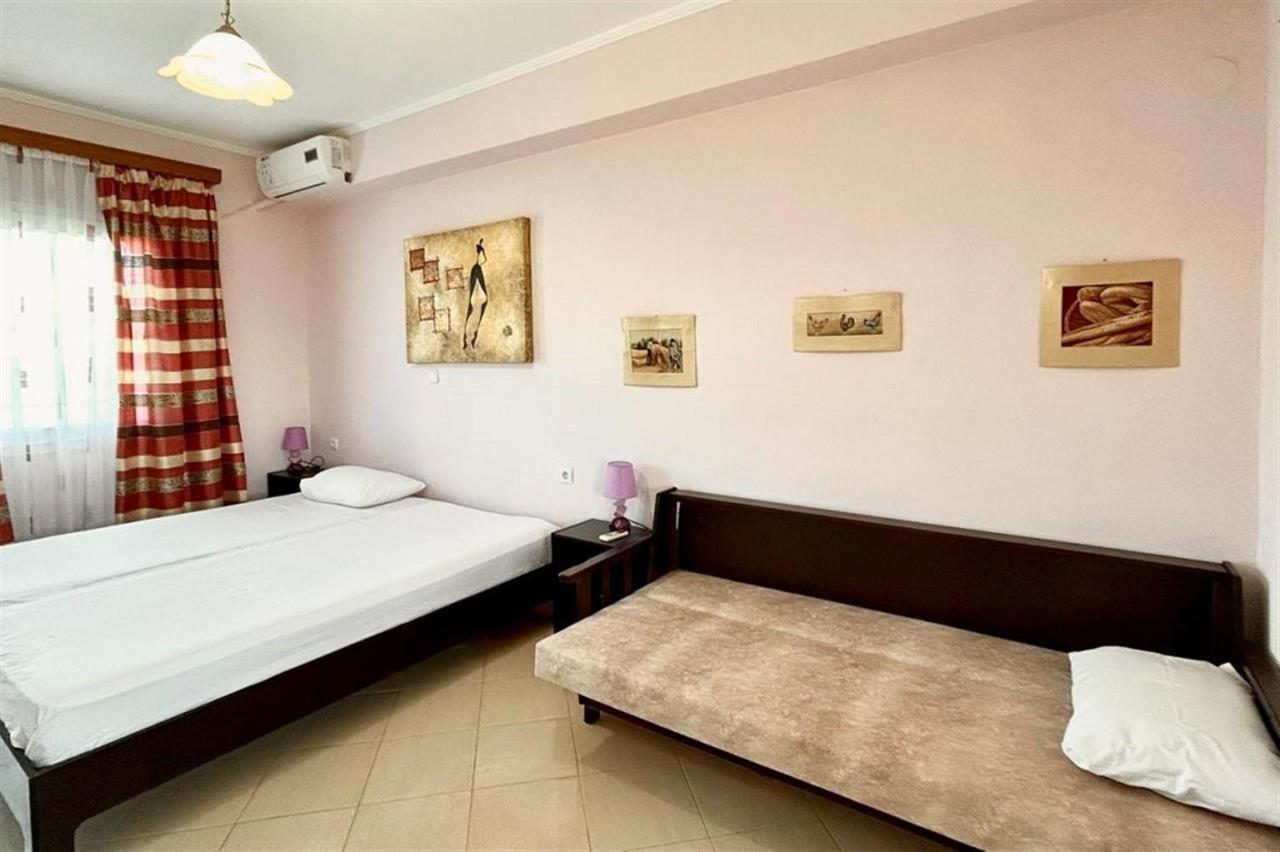 Villa Irina, Nea Potidea Kassandra Beach 외부 사진