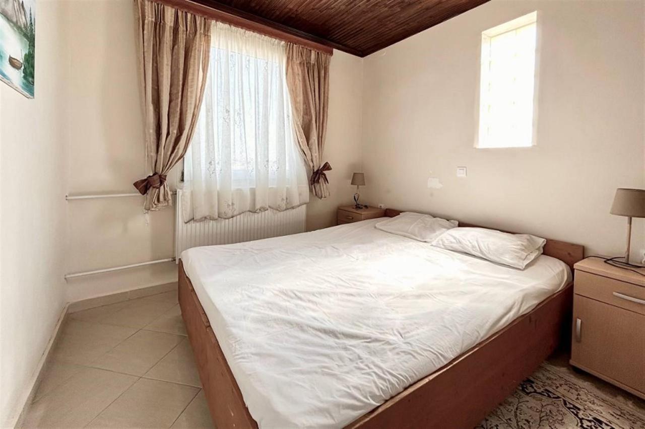 Villa Irina, Nea Potidea Kassandra Beach 외부 사진