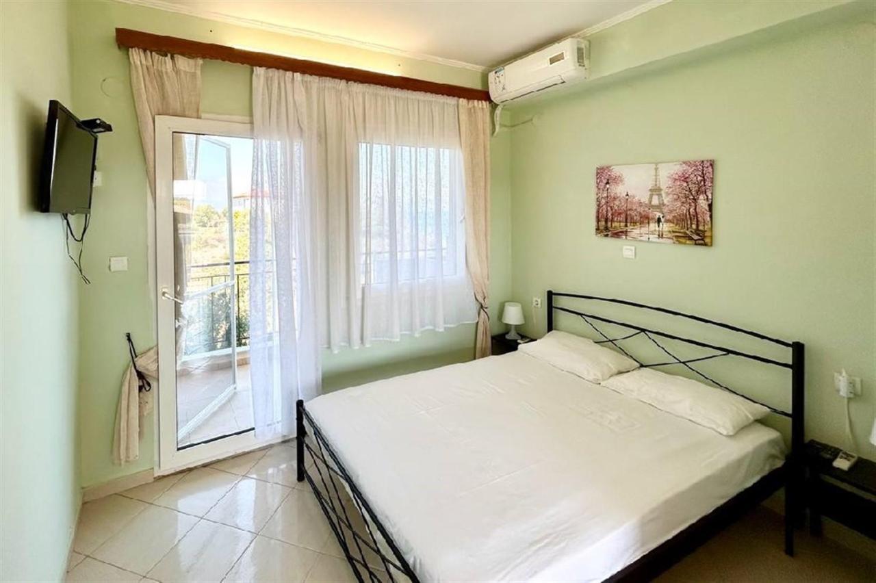 Villa Irina, Nea Potidea Kassandra Beach 외부 사진