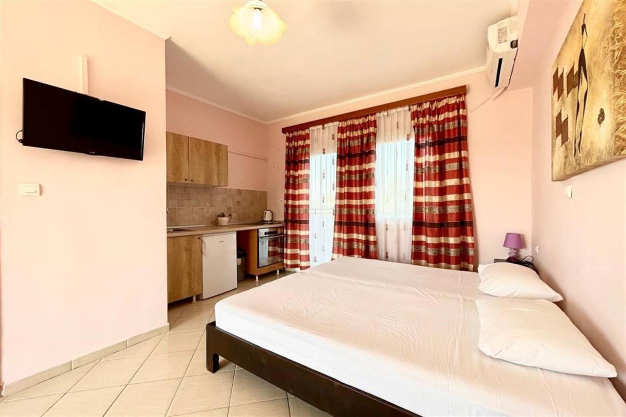 Villa Irina, Nea Potidea Kassandra Beach 외부 사진